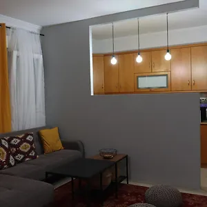 https://apartment-54248.hotels-of-thessaloniki.com